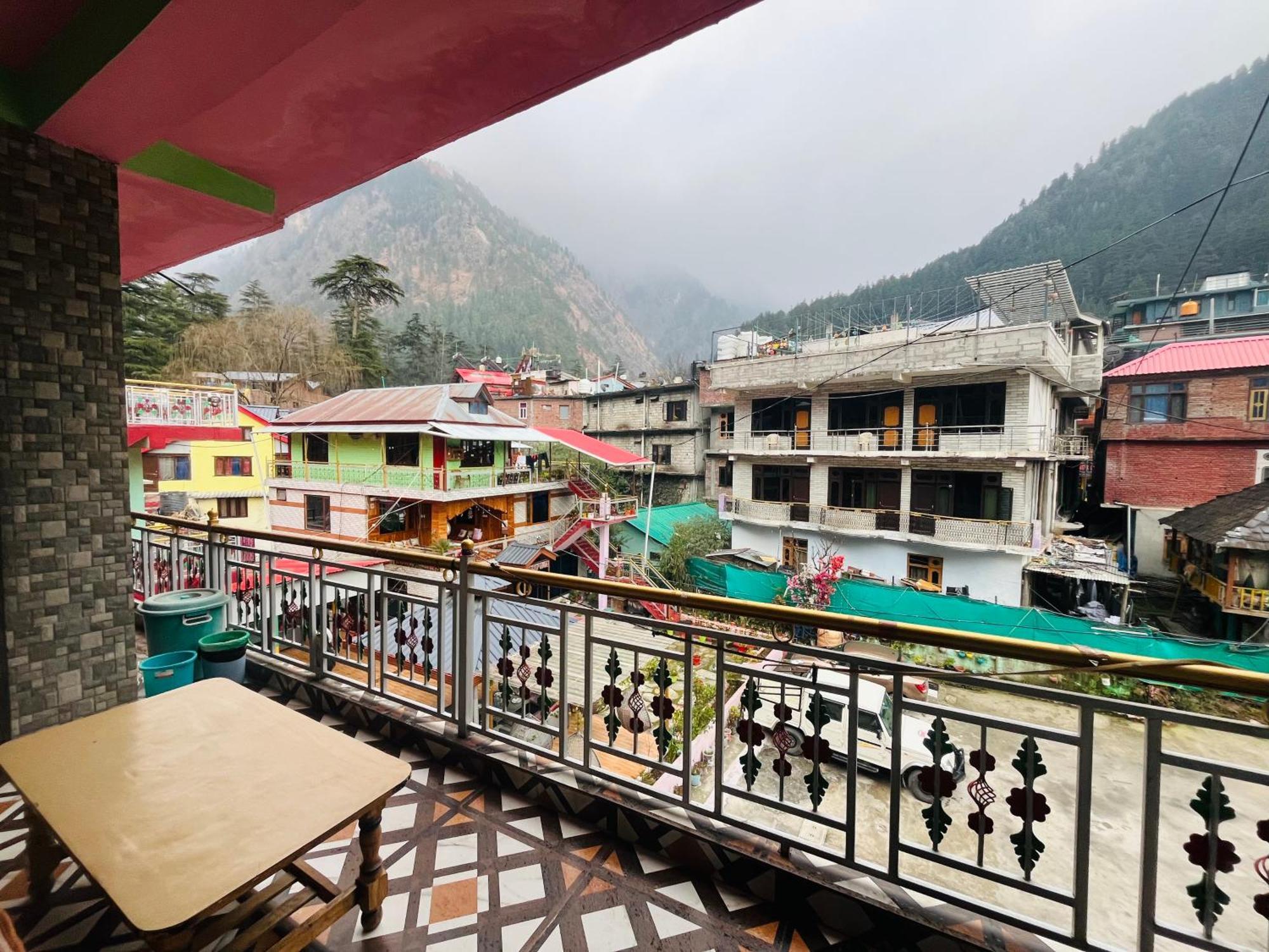 Russian Unit Kasol By Valley Exteriér fotografie
